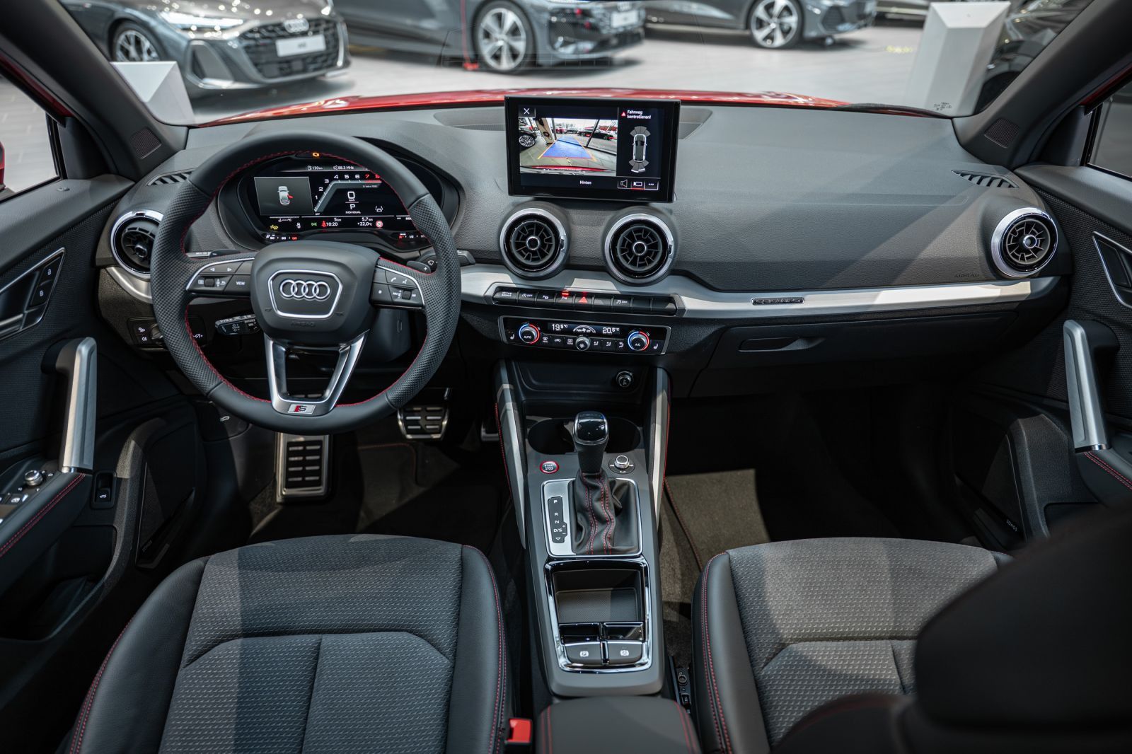 Audi SQ2 - Bild 8