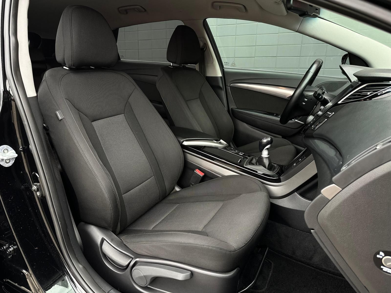 HYUNDAI i40 1.6CRDi SPACE* SHZ#LH#TEMPO#NAVI#PDC#CAM#DAB - Image 15