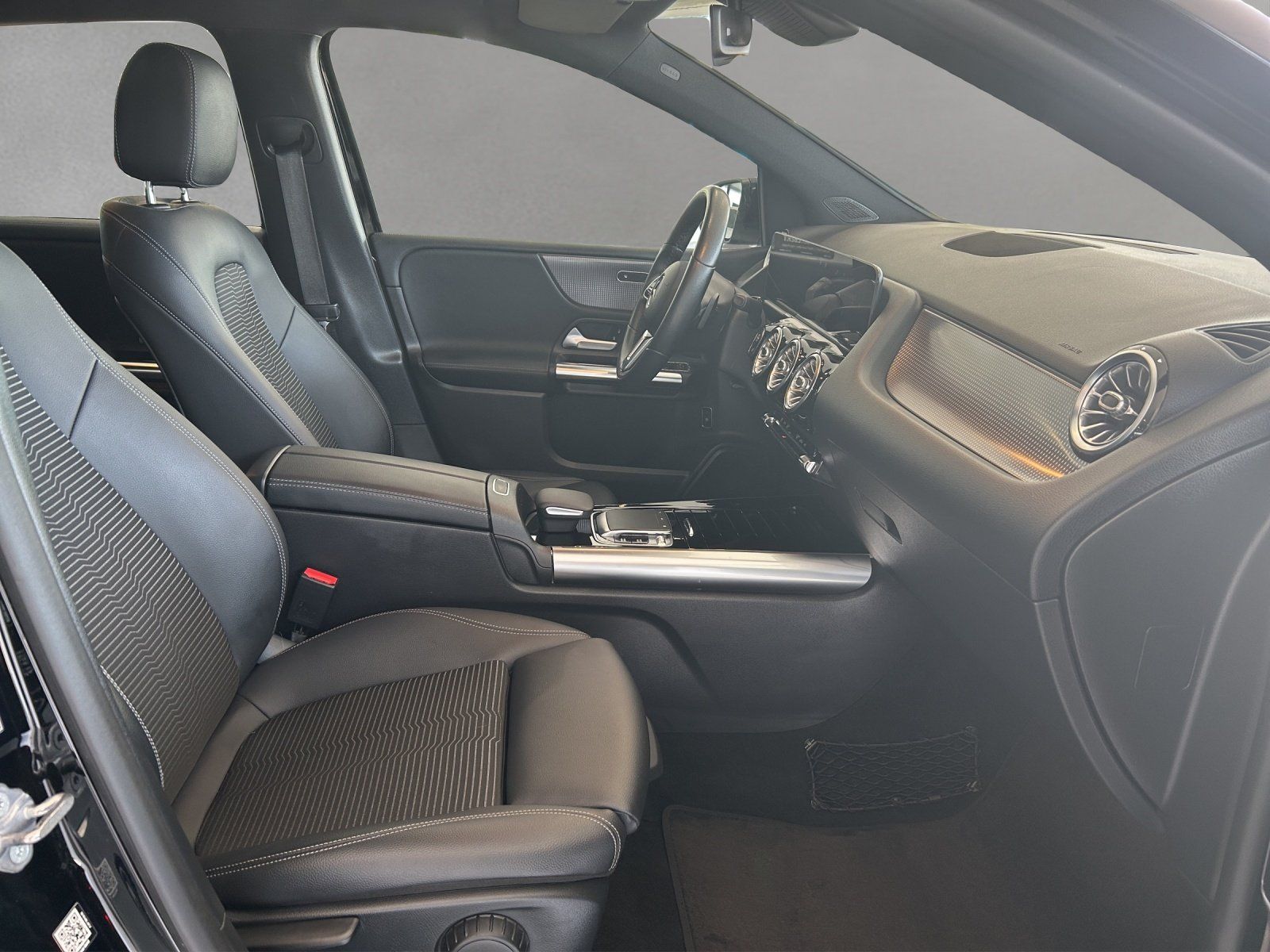 Fahrzeugabbildung Mercedes-Benz B 180 Progressive/NAVI/Kamera/SHZ