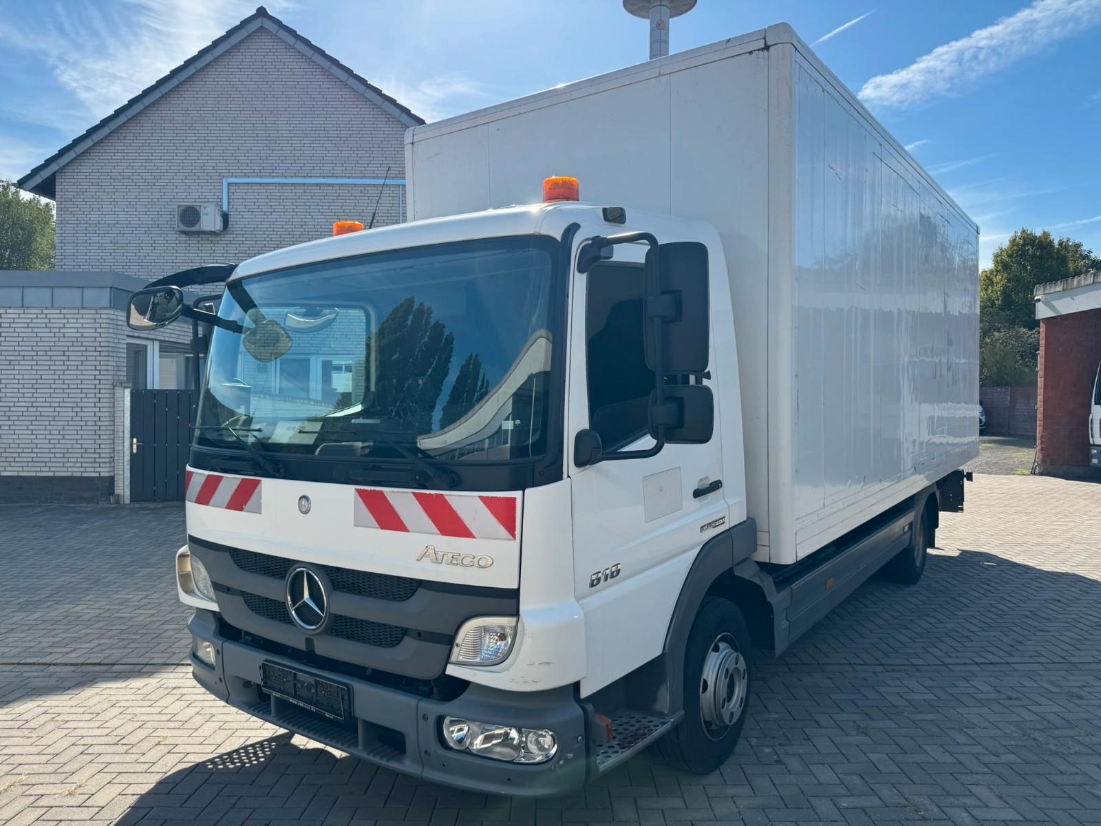 Mercedes-Benz Atego 818*KOFFER*LBW*KLIMA*KAMERA*2-Sitze*1.HAND