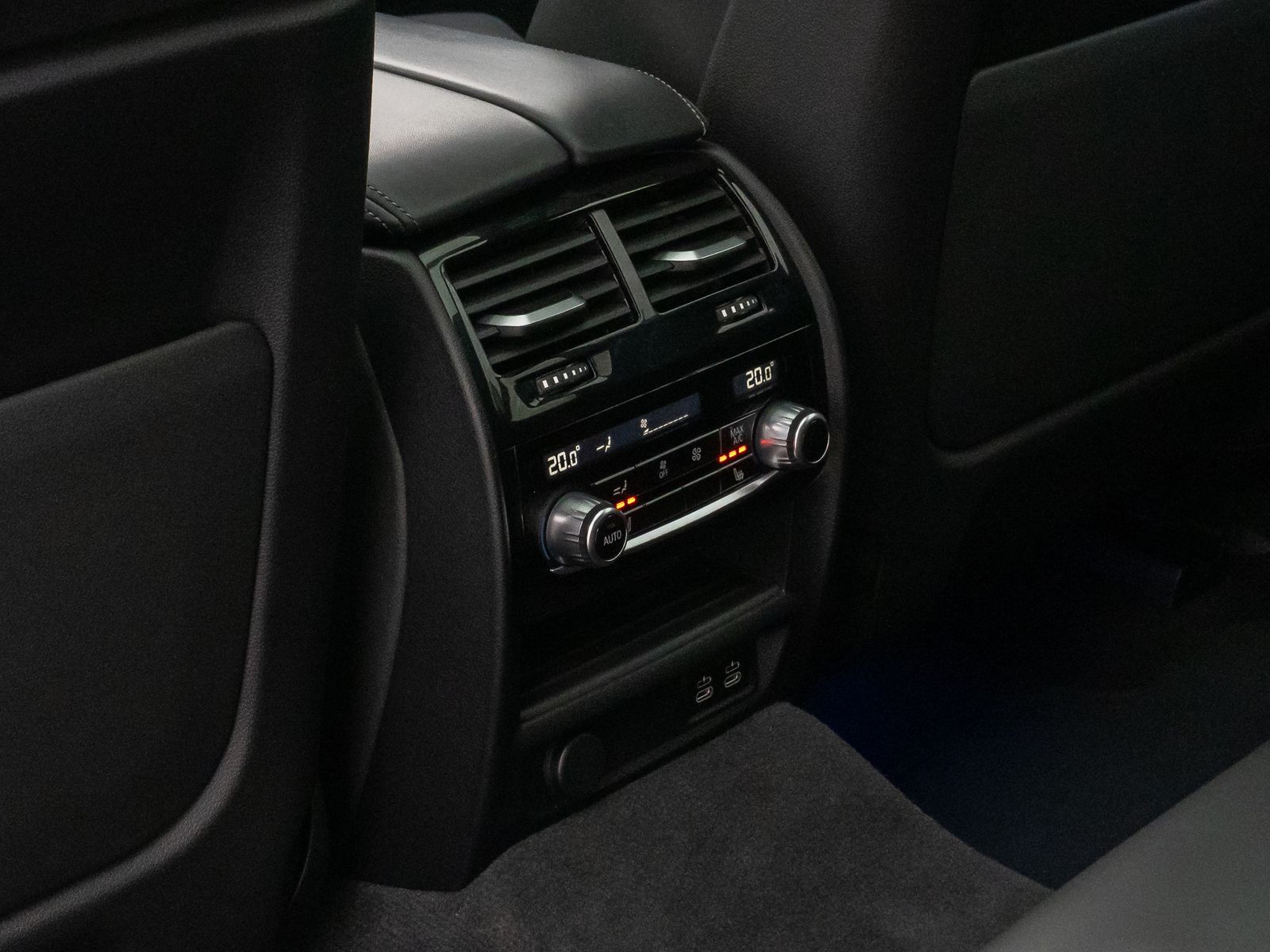 Fahrzeugabbildung BMW 640 Gran Turismo xD MSport Pano Laser HUD 20Zoll