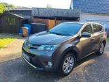Toyota RAV 4 2,2-l-D-4D 4x4 Edition Edition - Toyota RAV 4 in Braunschweig