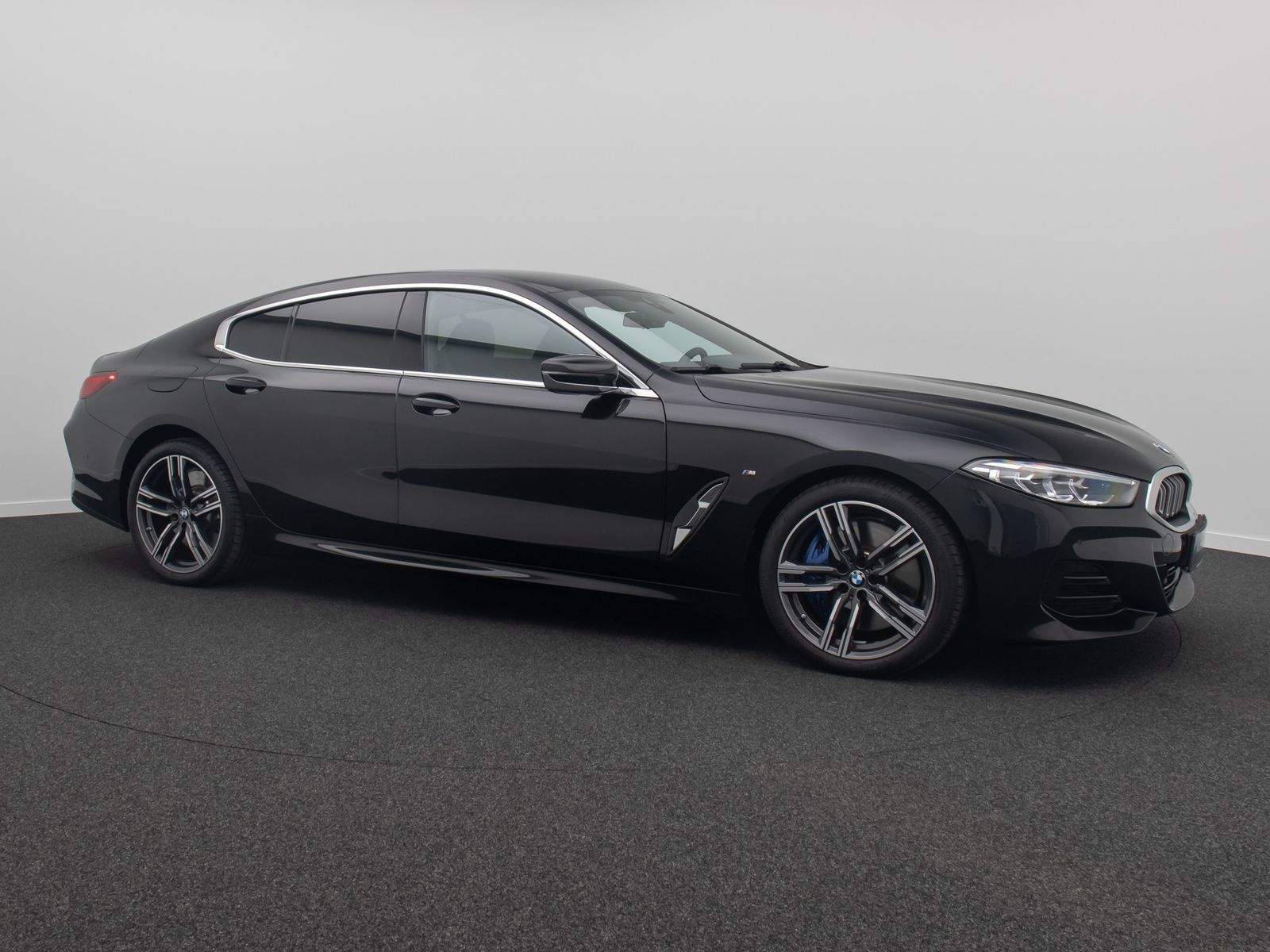 Fahrzeugabbildung BMW 840i Gran Coupé M Sport DAB SoftClose DisplayKey