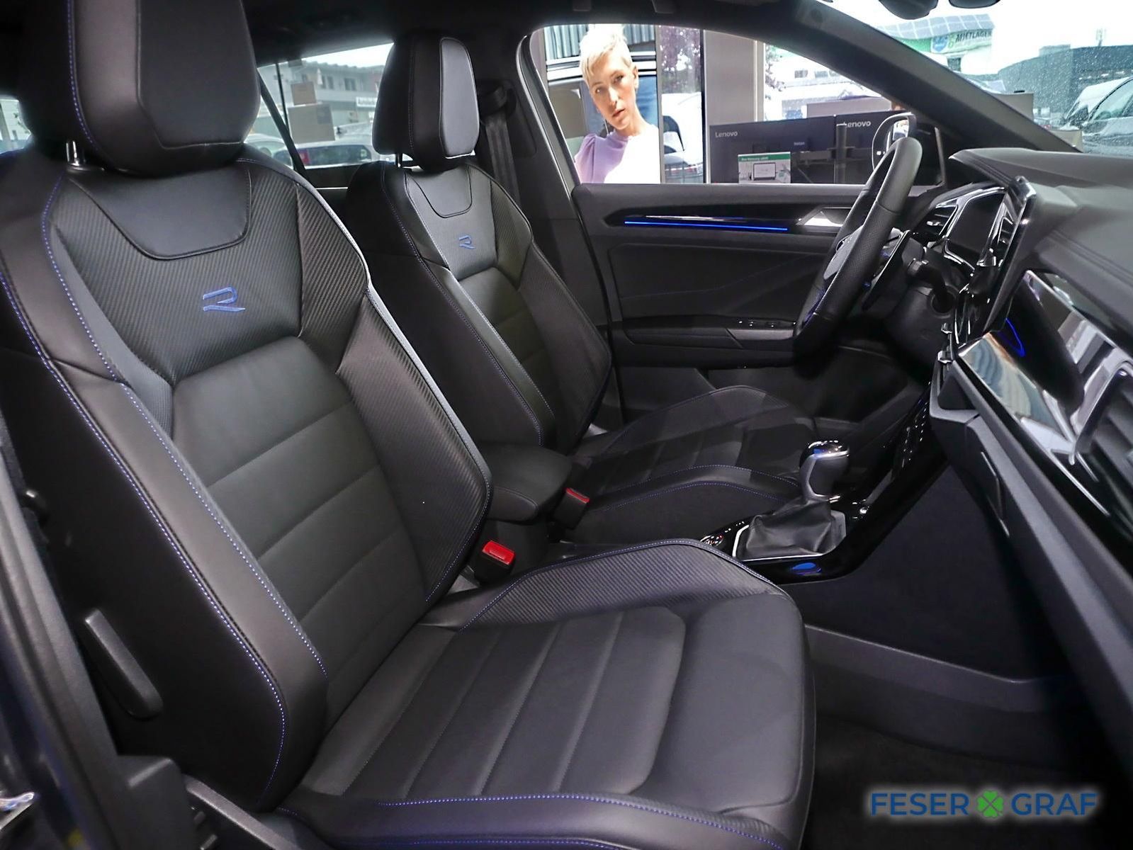 Volkswagen T-Roc - Bild 5