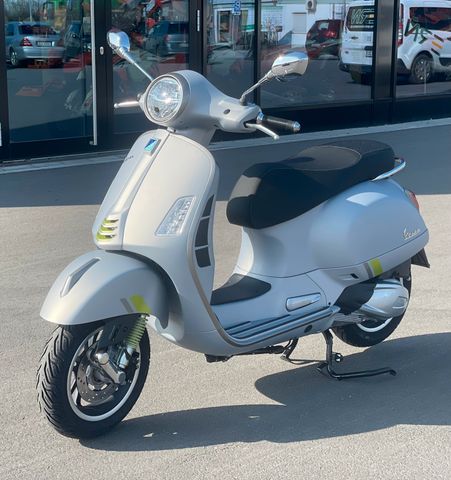 Vespa GTS 125 Super Tech ABS