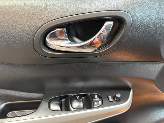 MYAUTOCENTER – Gebraucht- und Jahreswagen mit Werkstattservice in Pfaffenhofen Nissan Navara NP300 *Double Cab*4x4*1.Hand*TÜV*