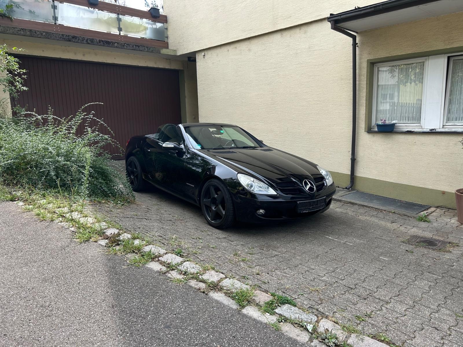 Mercedes-Benz SLK 200