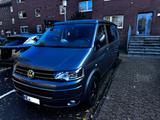 Volkswagen T5 California - graue Volkswagen T5 California