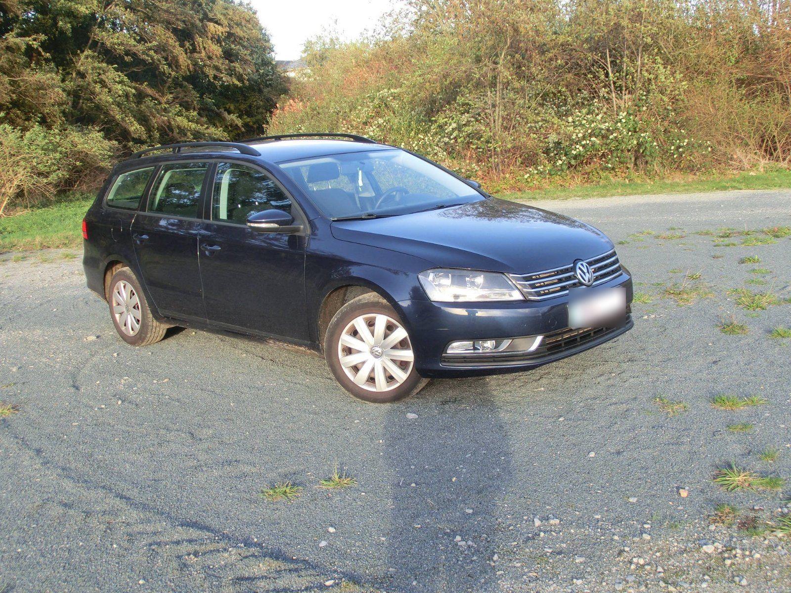 Volkswagen Passat 2011 — photo 8