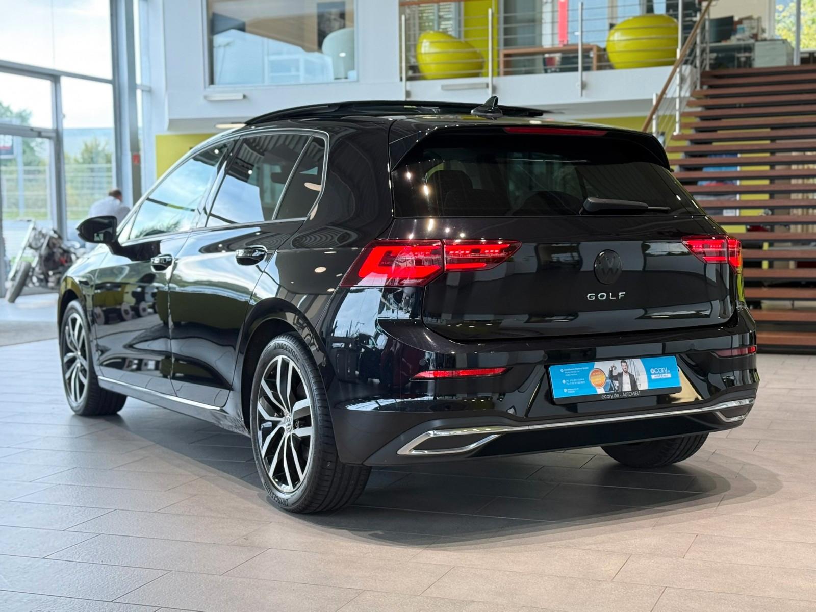 Volkswagen Golf VIII Lim. Active*AHK*Sportfahrwerk*HUD*, миниатюра 3