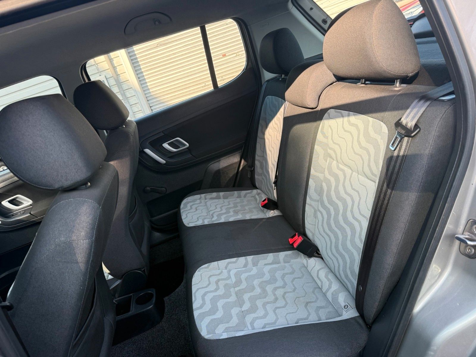 Fahrzeugabbildung SKODA Fabia Ambiente