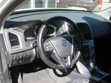 Volvo XC60 - 11
