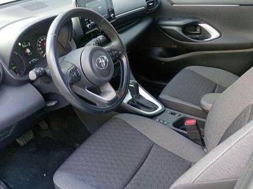 Toyota Yaris - 7