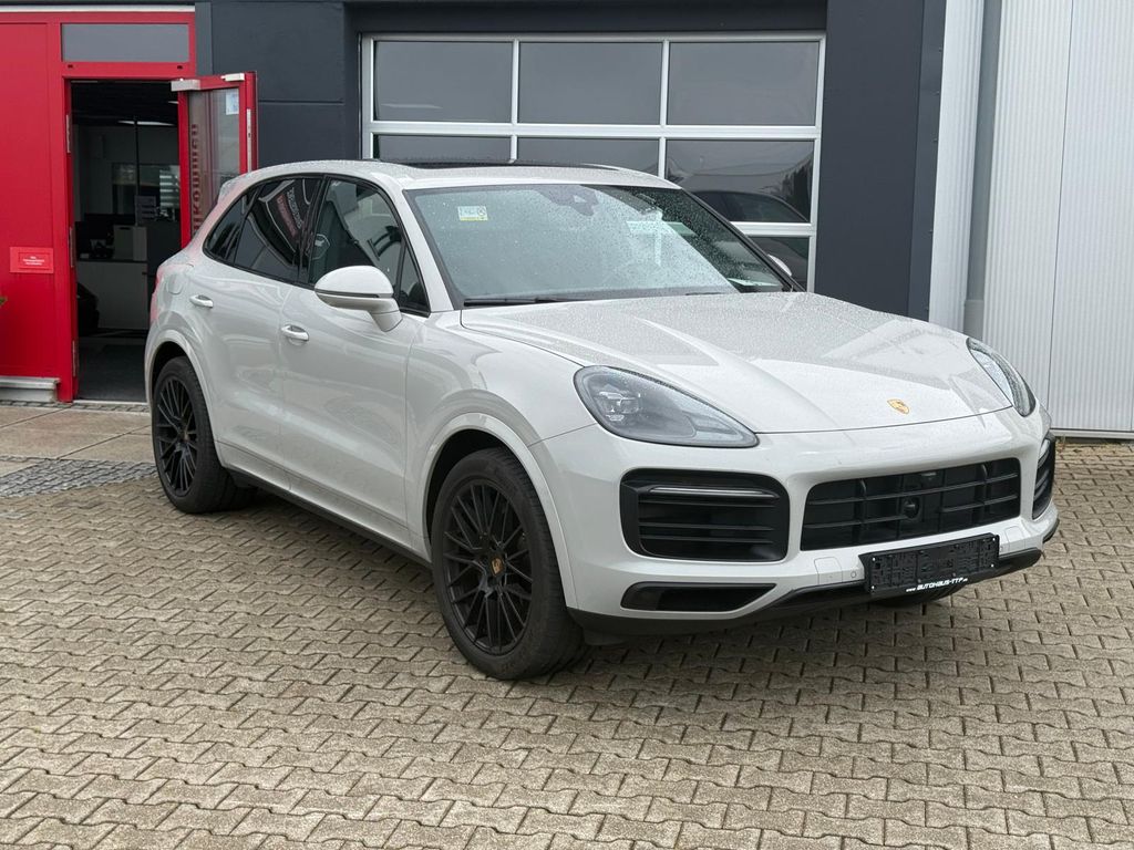 Image of Porsche Cayenne