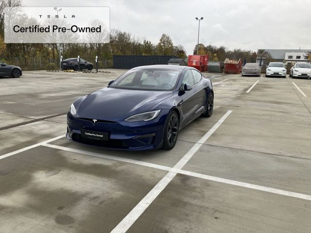 Tesla Model S AWD