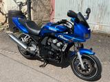 Yamaha FZS Fazer 600 - YAMAHA FZS 600 FAZER