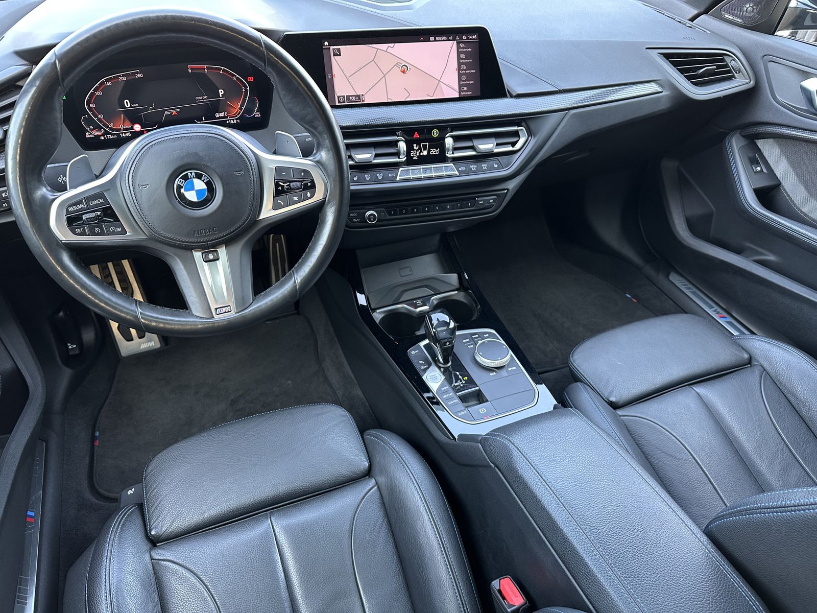 Fahrzeugabbildung BMW 220d Gran Coupé M-Sport NAV+LED+PANORAMA+SPUR+SH