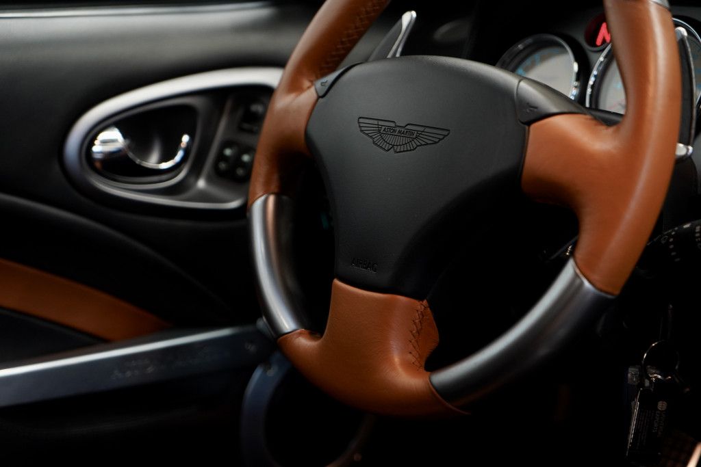 Aston Martin Vanquish