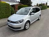 Volkswagen Touran 2012, 1.4 TSI 140 PS, DSG, AHK, Kette neu - Volkswagen Touran: 14 Tsi