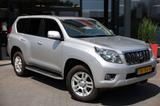 Toyota Land Cruiser 3.0 D-4D 5DRS LEGEND A/T VAN  - Toyota Land Cruiser mit Diesel-Antrieb: Geländewagen, 3.0