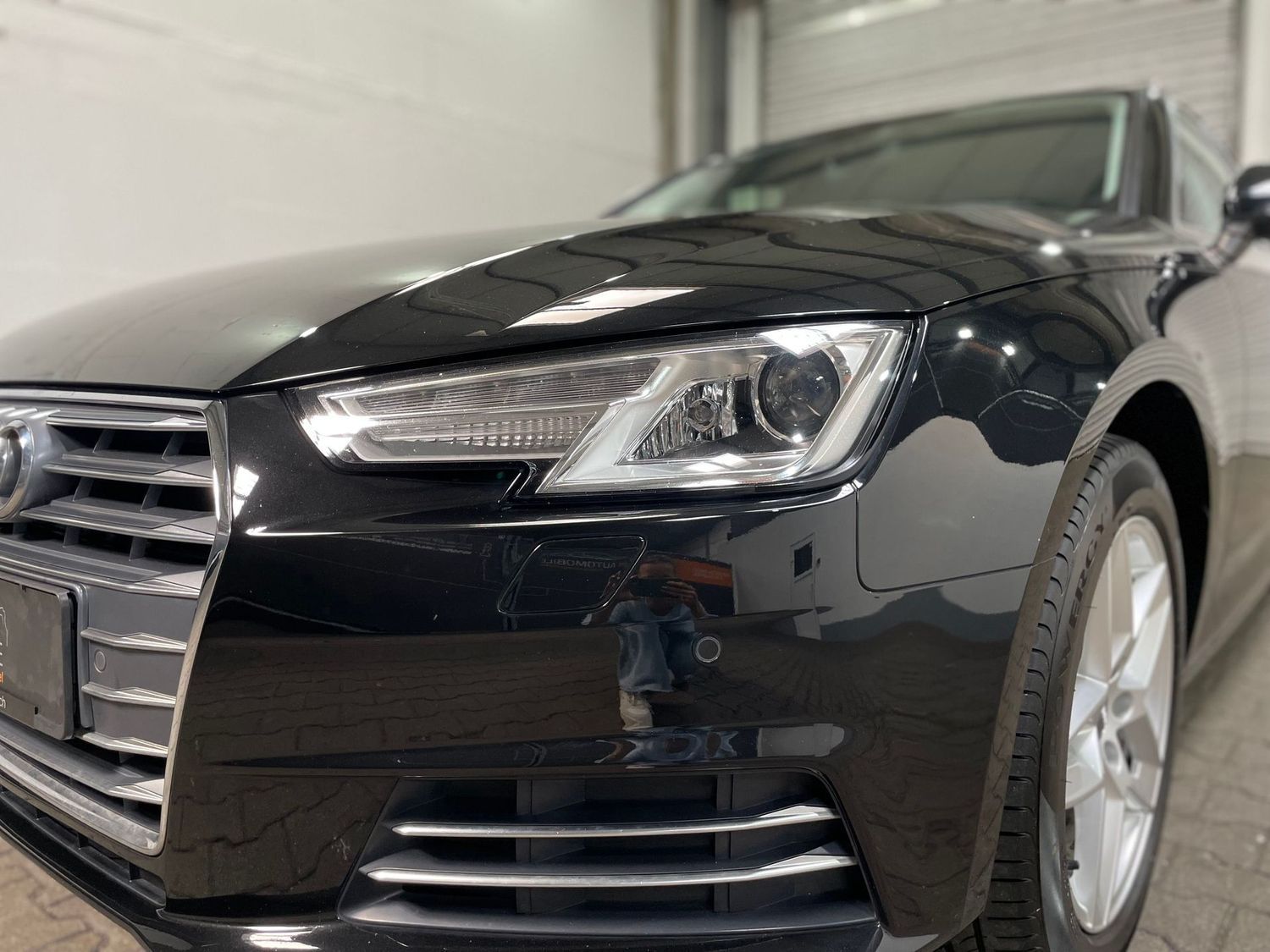Fahrzeugabbildung Audi A4 2.0 TDI sport #Virtual#Tempomat