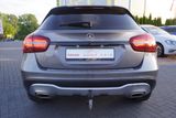Mercedes-Benz GLA 200 LED Navi AHK Keyless-Go el. Heckklappe - Mercedes-Benz GLA 200 aus 2018
