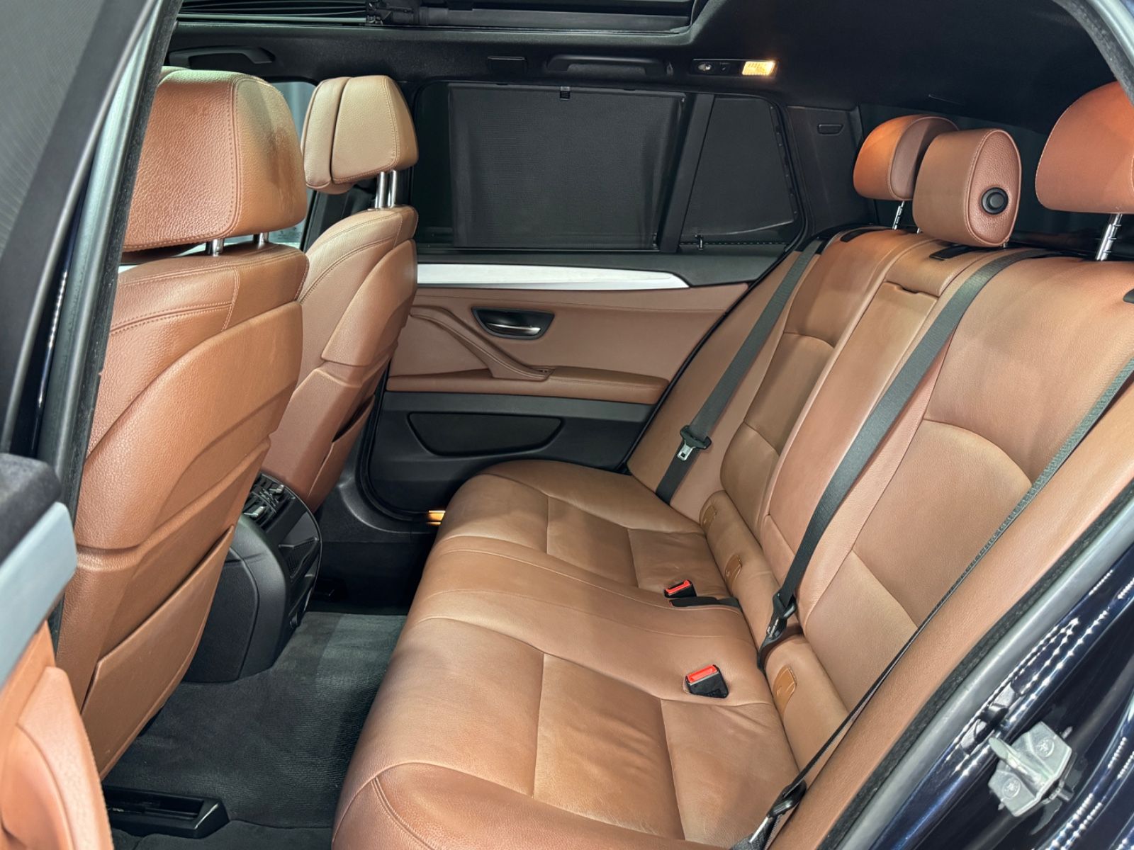 Fahrzeugabbildung BMW 535 d xDrive Touring|KOMFORTSITZE|PANO|M-PAKET|