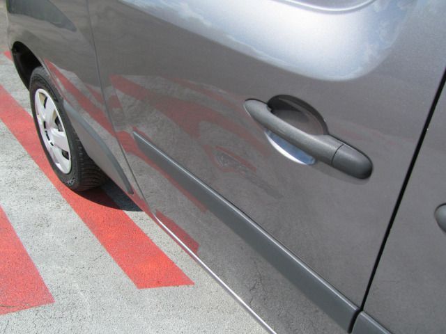 Nissan NV250