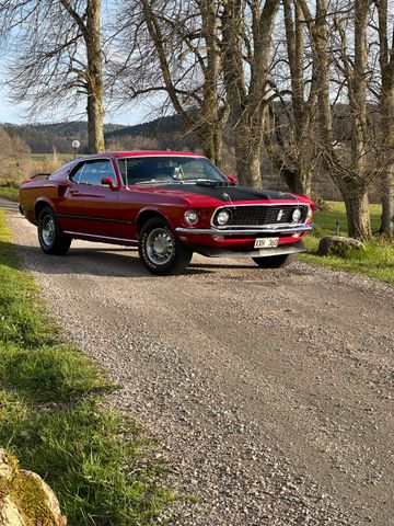 Ford Mustang Mach 1 R-Code