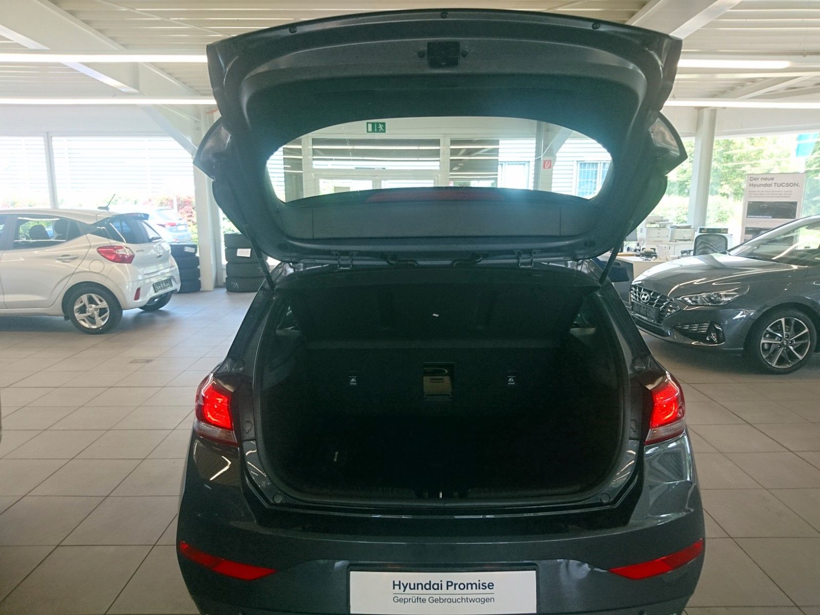 Fahrzeugabbildung Hyundai i30  1.0  T-GDI (48V) Mild -Hybrid Trend Klima