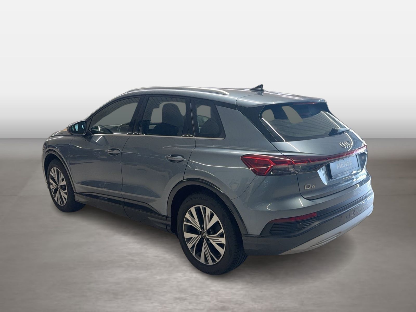 Audi Q4 e-tron 40 e-tron 2024 Matrix AHK Standhzg LED imagem 3