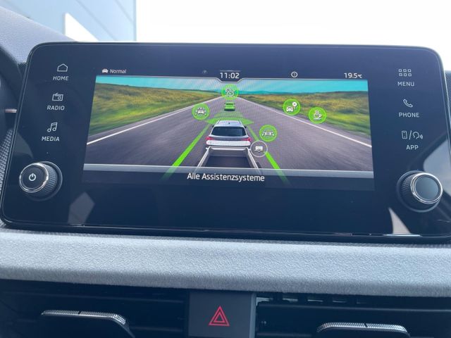 Kamiq Tour 1.0 TSI DSG Matrix,Kamera,AHK,ACC