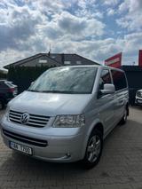Volkswagen T5 Multivan - Volkswagen T5 Multivan mit Benzin-Antrieb