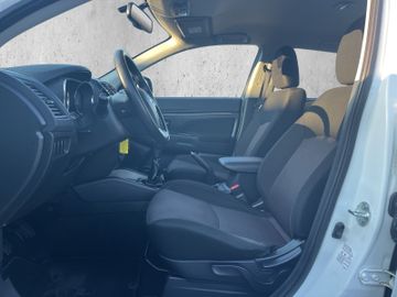 Mitsubishi ASX 1.6 MIVEC Diamant Kam.+KlimaA+DAB+PDC+ISOFIX