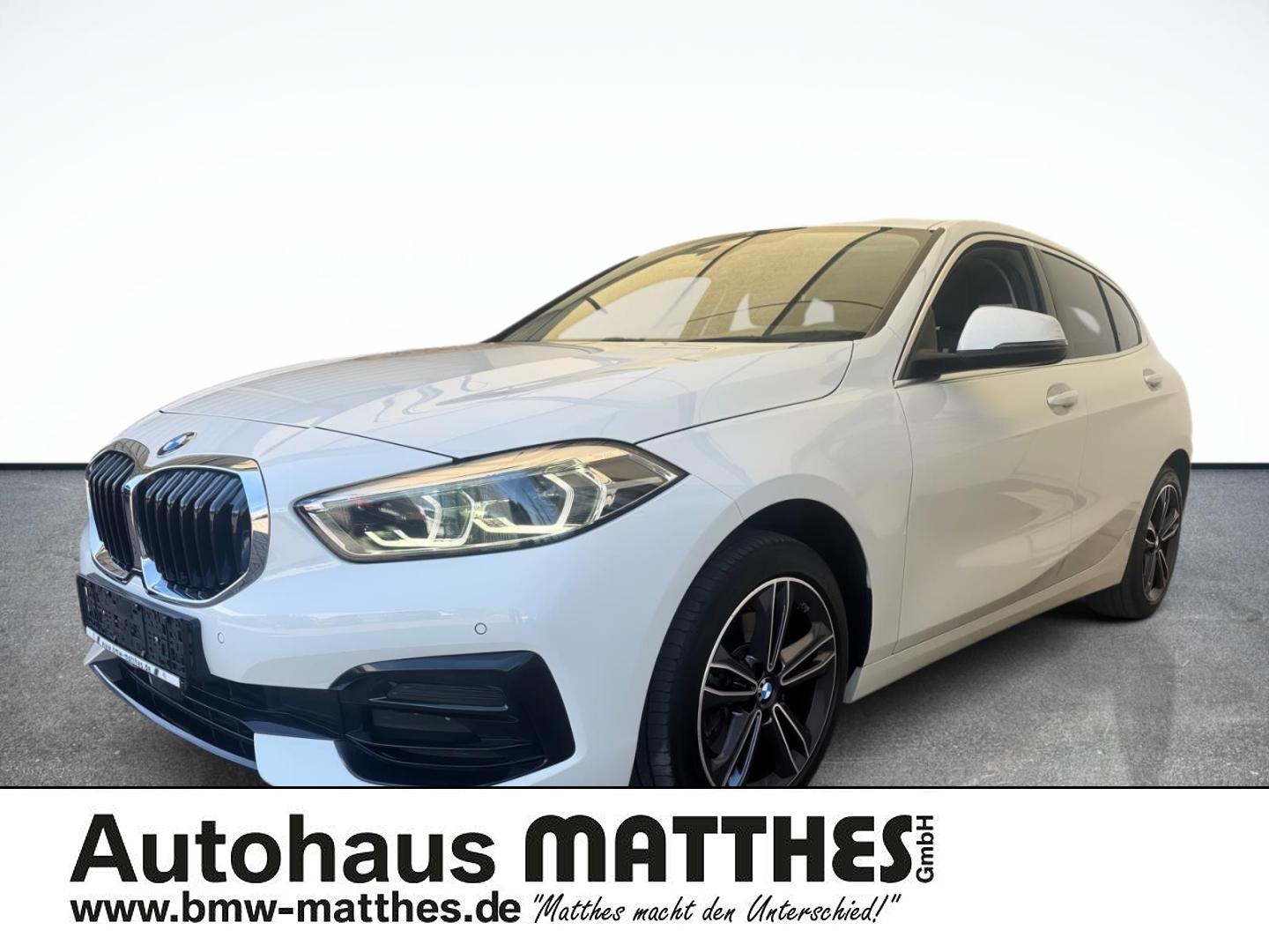 BMW 118 i Sport Line Panoramadach LED Scheinwerfer L