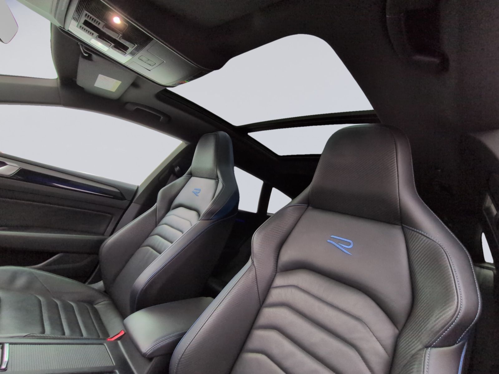 Arteon R Shooting Brake  VMAX.270 km/h+PANO+