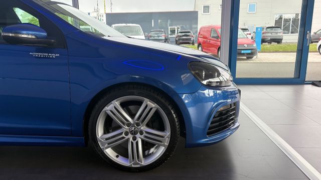 Foto Nummer 3: VW Golf
