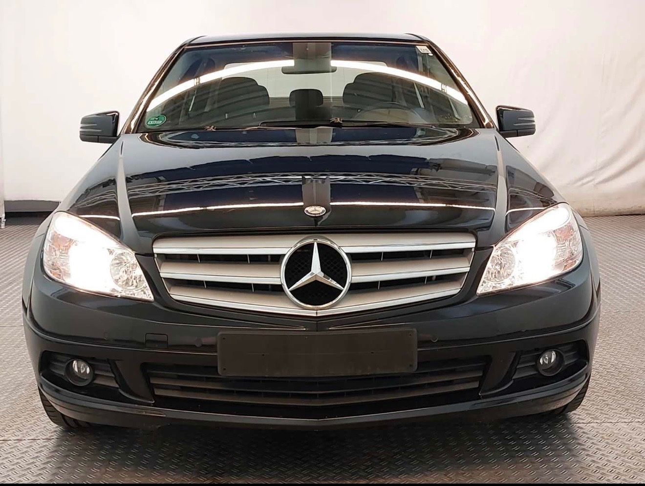 Mercedes-Benz C 180 Lim./ CGI BlueEff./PTS/Unfallfrei