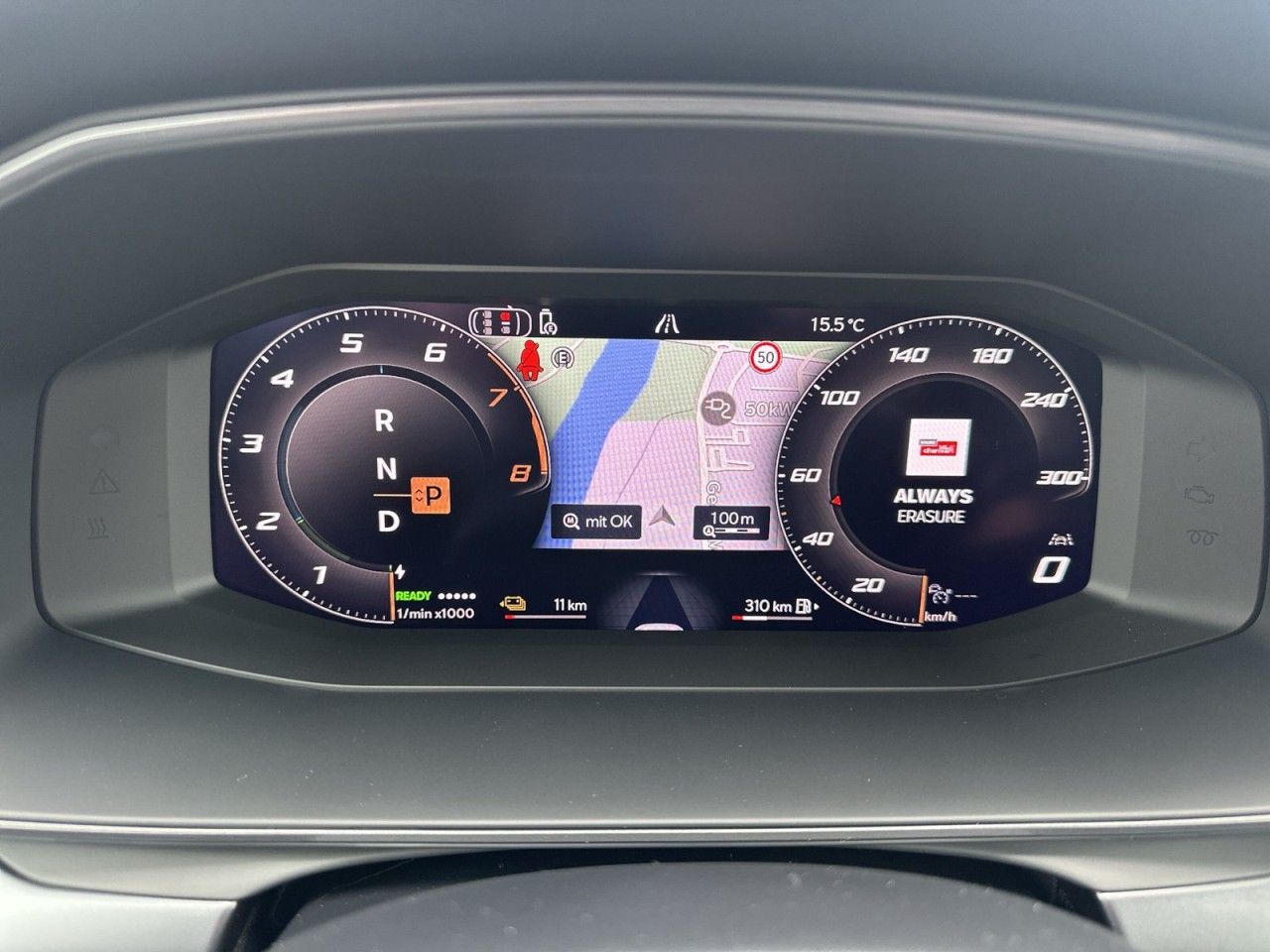 Fahrzeugabbildung CUPRA Formentor 1.5 TSI e-Hybrid 150 kW - mit KI generiert/bearbeitet
