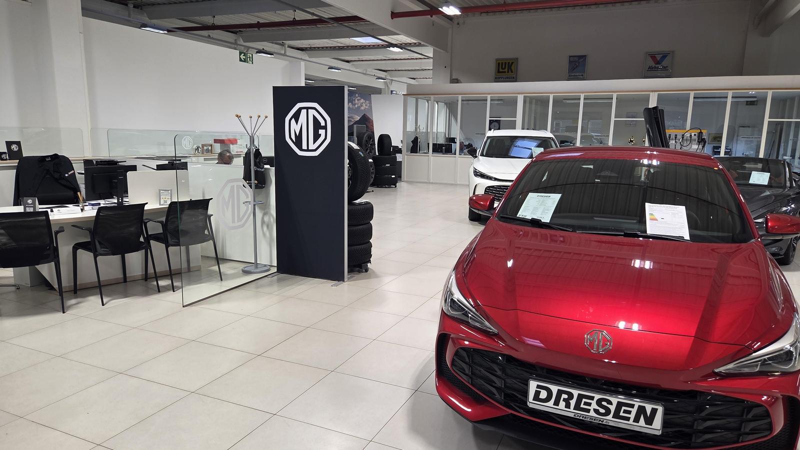 showroom-image-bottom