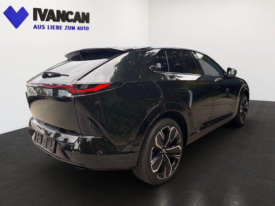Fahrzeugabbildung Mazda CX-6e 258PS Takumi BKTR PABS