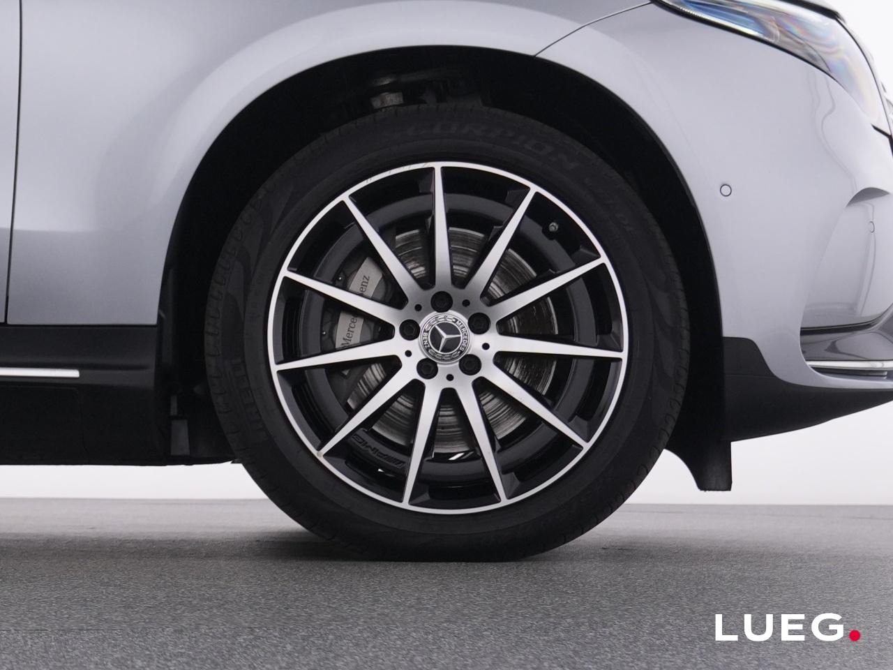 Mercedes-Benz EQC 400 4M AMG+MBeam+Dist+Kamera+EHeck+Sound+PTS