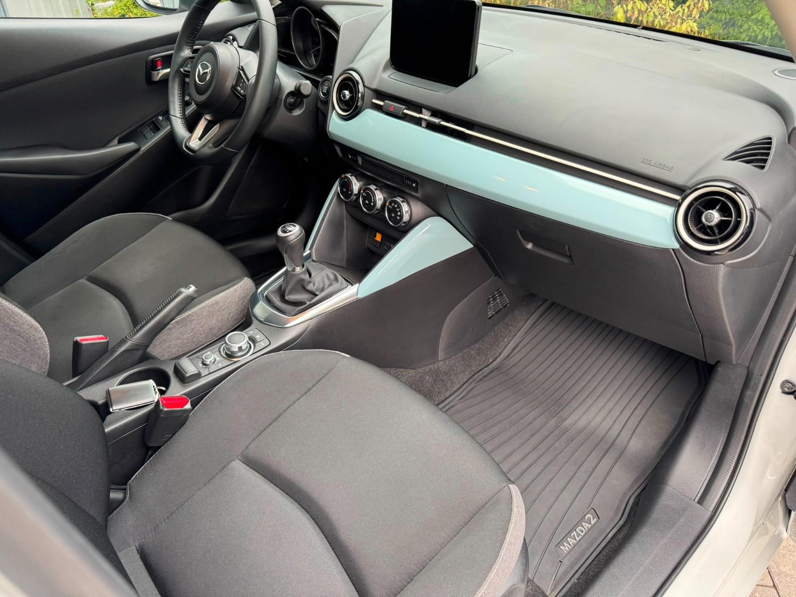 Mazda 2 90PS Center-Line LED PDC SHZ Tempomat 8-fach