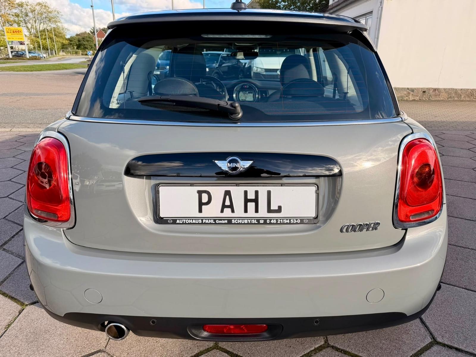 MINI Cooper 1.5 Aut. PANORAMADACH NAVI PDC