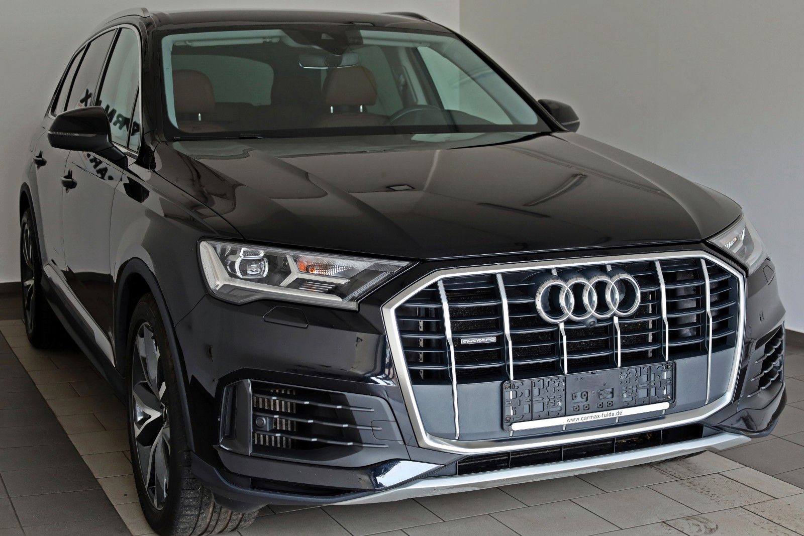 Fahrzeugabbildung Audi Q7 55 TFSIe quattro Leder,Navi,LED,Luftfahrwerk