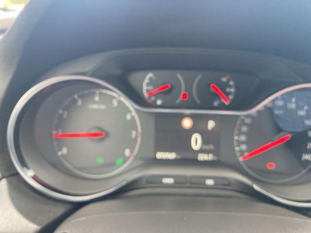 Opel GRANDLAND X 1.2 TURBO 96KW130PS  BUSINESS INNOVA