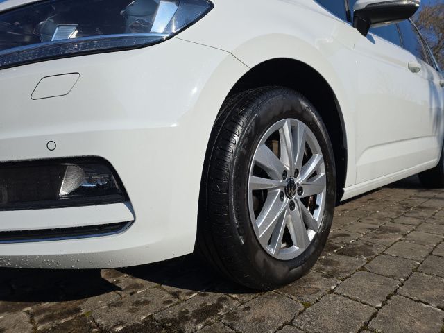 Fahrzeugabbildung Volkswagen Touran Highline 1.5 TSI OPF 110 kW 7-Gang-DSG