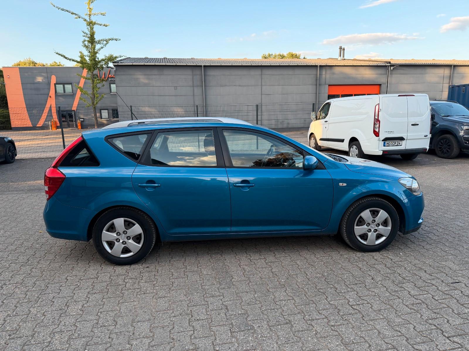 Kia Ceed Sportswagon Vision 1.6 Klima Sitzheizung