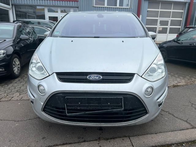 FORD S-Max S-MAX Titanium*LEDER*NAVI*