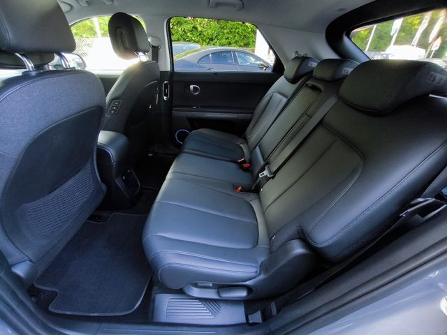 Fahrzeugabbildung Hyundai IONIQ 5 Uniq WERKSGA+MEMO+NAVI+LED SHZ+RELAX+360